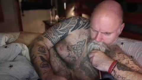 Snapshot of tattooeddilf01 chatting on 11/07/25, 11:05 Tattooeddilf 01 online show from 11/07/25, 11:05