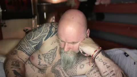 Snapshot of tattooeddilf01 chatting on 12/14/25, 11:09 Tattooeddilf 01 online show from 12/14/25, 11:09