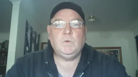 Snapshot of tattzsexy chatting on 12/01/25, 10:59 tattzsexy online show from 12/01/25, 10:59