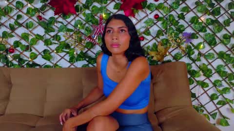 Snapshot of taty_miller chatting on 11/30/25, 07:18 Taty Miller online show from 11/30/25, 07:18