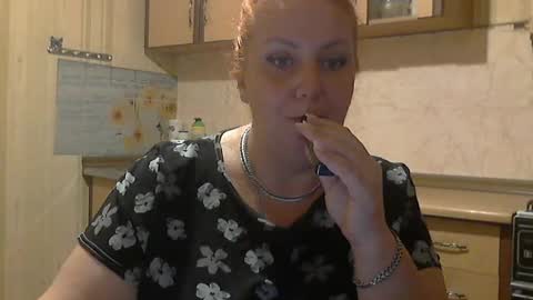 tatyanka_ online show from 12/06/24, 04:36