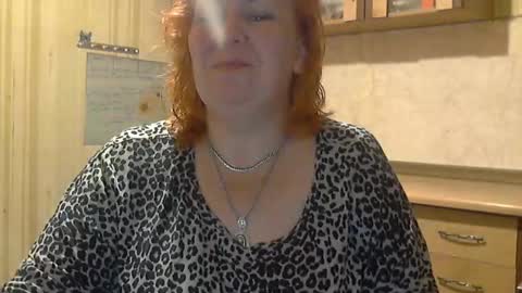 tatyanka_ online show from 09/19/25, 01:51