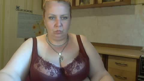 tatyanka_ online show from 05/19/26, 02:12