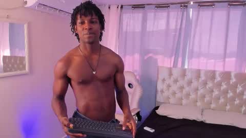 Snapshot of tau_montes chatting on 11/07/25, 02:28 tau_montes online show from 11/07/25, 02:28