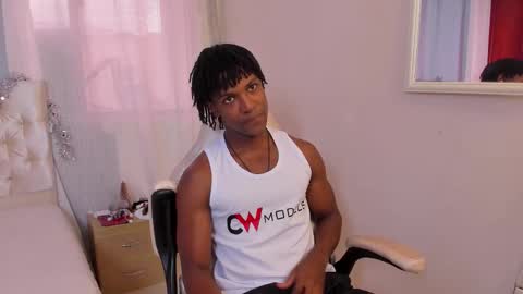 Snapshot of tau_montes chatting on 12/01/25, 04:34 tau_montes online show from 12/01/25, 04:34