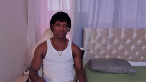 Snapshot of tau_montes chatting on 12/04/25, 03:32 tau_montes online show from 12/04/25, 03:32