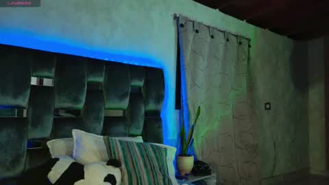 Snapshot of taurito___ chatting on 11/04/25, 05:17 taurito___ online show from 11/04/25, 05:17