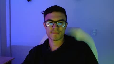 Snapshot of taurus4k chatting on 11/08/25, 07:30 taurus4k online show from 11/08/25, 07:30