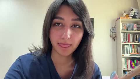 Snapshot of tawnyamartinek chatting on 06/26/26, 06:18 Riza online show from 06/26/26, 06:18
