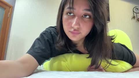 Snapshot of tawnyamartinek chatting on 07/21/26, 06:38 Riza online show from 07/21/26, 06:38