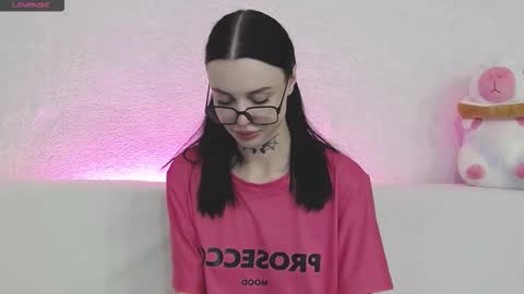 Taya online show from 09/25/25, 06:11