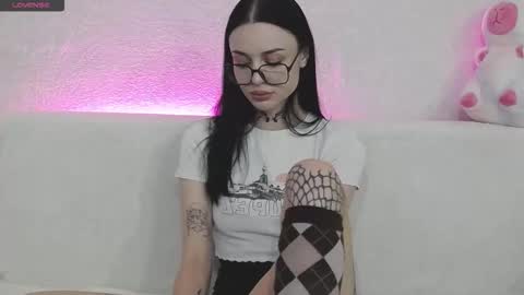 Taya online show from 10/07/25, 04:59