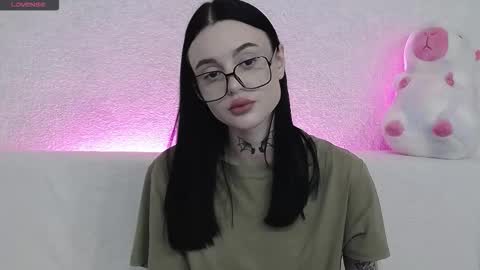 Taya online show from 11/22/25, 07:13