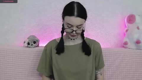 Taya online show from 12/20/25, 04:58