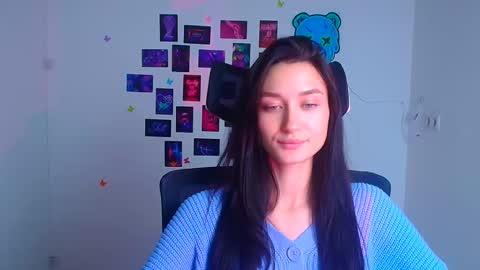 Taya online show from 11/20/25, 07:41