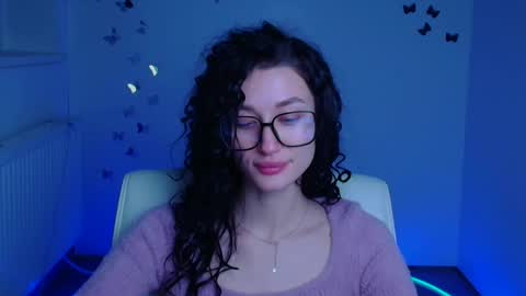 Snapshot of tayavibe chatting on 01/12/26, 06:29 Taya online show from 01/12/26, 06:29