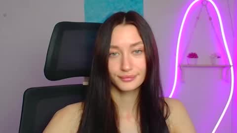 Snapshot of tayavibe chatting on 03/30/26, 06:03 Taya online show from 03/30/26, 06:03