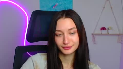 Snapshot of tayavibe chatting on 04/09/26, 05:40 Taya online show from 04/09/26, 05:40