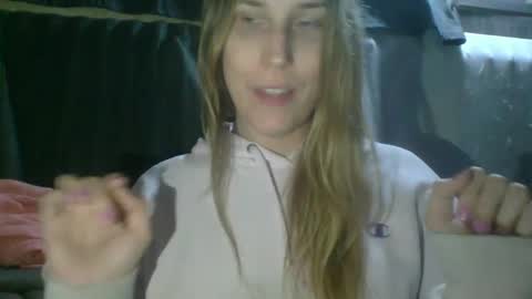 taylafox online show from 02/08/25, 04:25