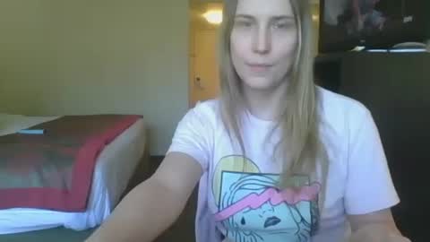 taylafox online show from 03/11/25, 08:20