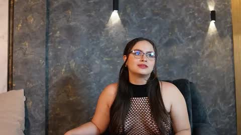 Teylor  Kim online show from 09/29/25, 06:57