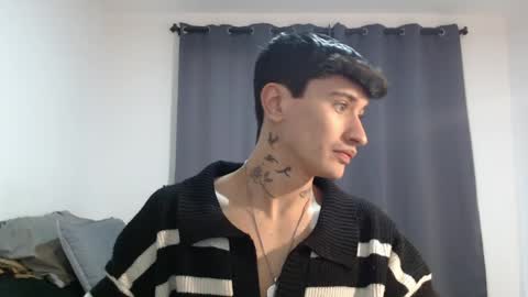 independent model online show from 06/07/26, 12:53