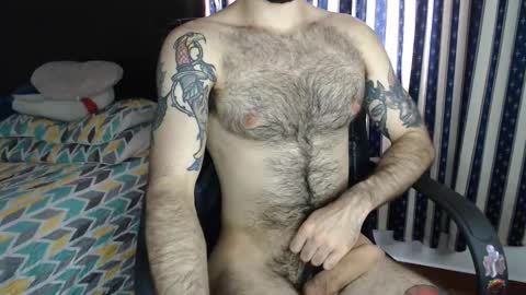 Snapshot of taylor__06 chatting on 12/16/25, 06:13 Taylor online show from 12/16/25, 06:13