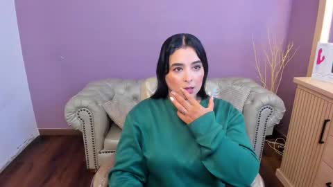 Snapshot of taylor_bennet chatting on 11/27/25, 11:34 Taylor Bennet online show from 11/27/25, 11:34