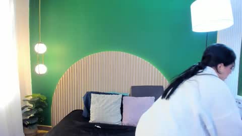 Snapshot of taylor_bennet chatting on 12/03/25, 11:52 Taylor Bennet online show from 12/03/25, 11:52