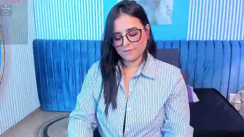 Taylor Bennet online show from 07/28/26, 07:39