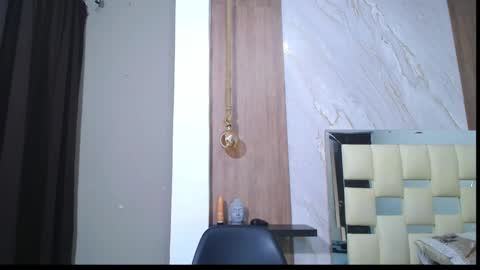 Snapshot of taylor_collins_2 chatting on 09/17/25, 10:11 taylor_collins_2 online show from 09/17/25, 10:11