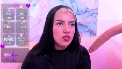 taylor_cupper_ online show from 09/17/25, 03:52