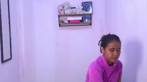 Snapshot of taylor_lii0 chatting on 05/15/26, 11:23 taylor lii0425 online show from 05/15/26, 11:23