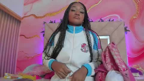 Oriana online show from 09/25/25, 11:03