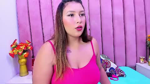 Snapshot of taylorbigass chatting on 04/04/26, 02:10 taylorbigass online show from 04/04/26, 02:10