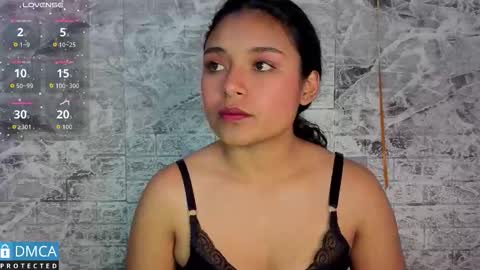 Tay online show from 10/24/25, 03:14