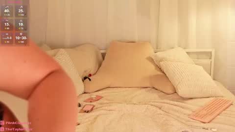 Taylor Pink online show from 06/19/26, 11:08