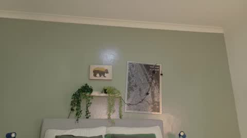 TAYLOR  online show from 10/21/25, 11:44