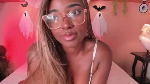 taylor online show from 10/04/25, 07:34