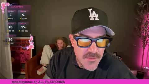 Snapshot of taylorxxxrae chatting on 02/25/26, 01:59 Taylor Rae online show from 02/25/26, 01:59