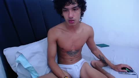 Snapshot of tayronx33 chatting on 01/26/25, 02:30 Tayron online show from 01/26/25, 02:30