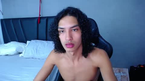 Snapshot of tayronx33 chatting on 03/08/26, 06:34 Tayron online show from 03/08/26, 06:34