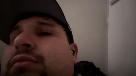 Luis online show from 02/19/25, 03:39