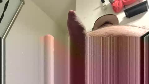 Snapshot of tboy833 chatting on 11/04/25, 07:51 Luis online show from 11/04/25, 07:51