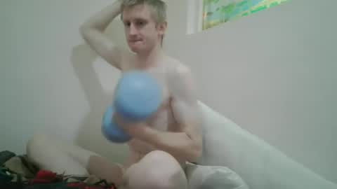 Snapshot of tcute0 chatting on 02/22/26, 11:36 tcute0 online show from 02/22/26, 11:36