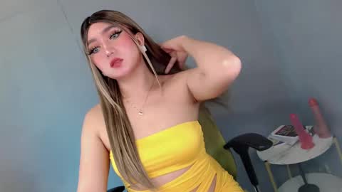 ellaine online show from 03/06/25, 10:15