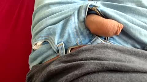 teaeumeer_2027 online show from 06/12/26, 11:53