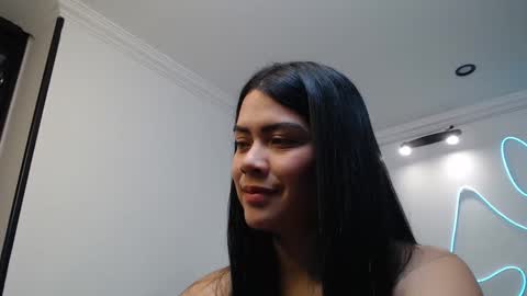 Snapshot of team_dinamite69 chatting on 12/17/24, 02:33 DYNAMITE DUO69 online show from 12/17/24, 02:33