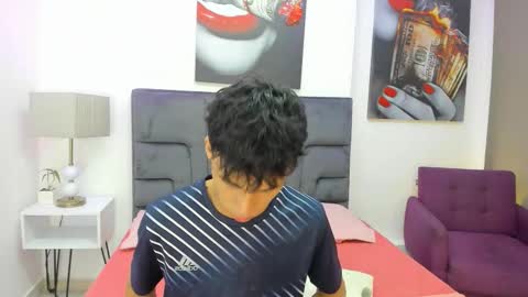 Snapshot of team_twinks chatting on 11/01/25, 11:12 Team Twinks online show from 11/01/25, 11:12