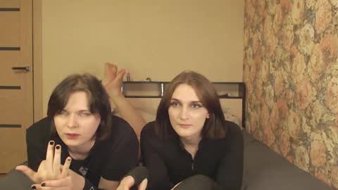 Snapshot of tearjuly chatting on 05/17/26, 05:53 July online show from 05/17/26, 05:53